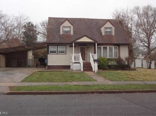 28 Minnehaha Rd, Hi Nella, NJ 08083