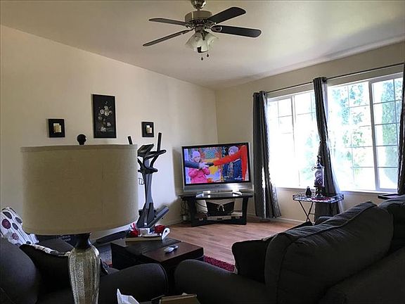 4th image of 5727 Dewberry Ct