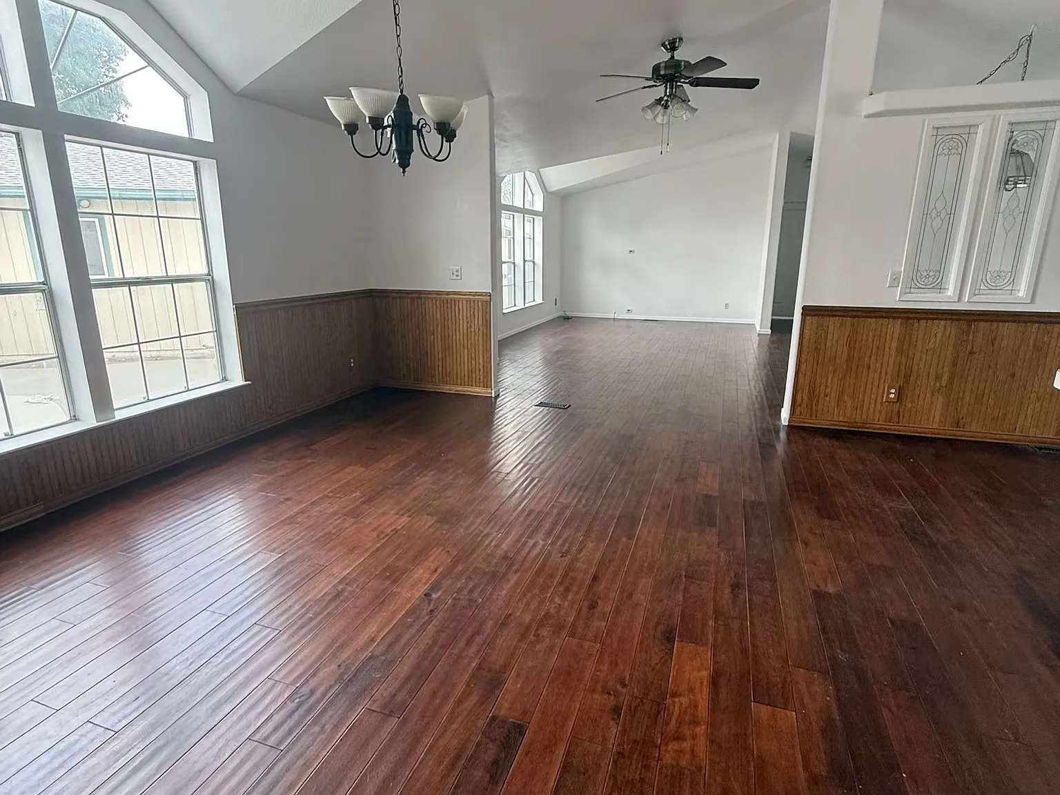 3 bed, 1742 sqft, $2,500 — Photo 4