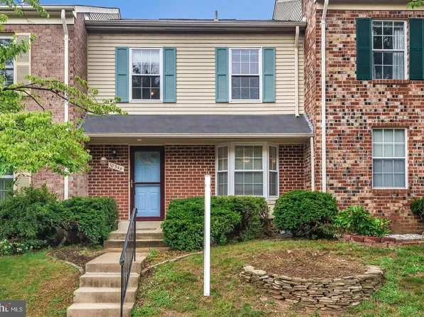 10344 Granite Creek Ln, Oakton, VA 22124