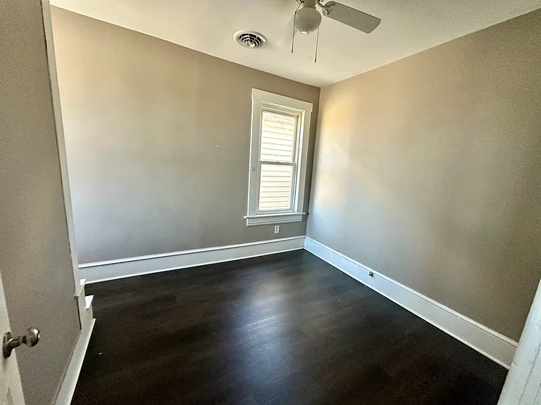 322 Boyd Ave #1/2 — Photo 17