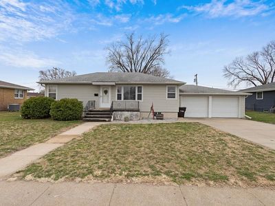 117 S Rose Ln, Columbus, NE, 68601