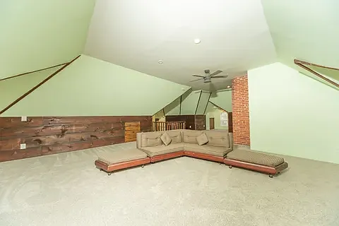 601 S Willow St — Photo 19