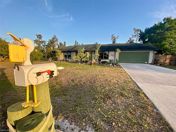 5th image of 8428 Cypress Dr N