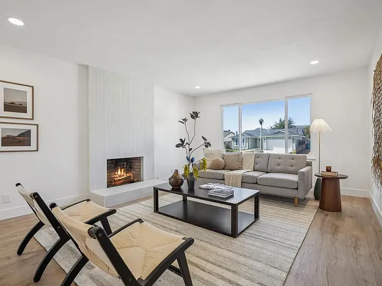411 Beach Ave — Photo 7