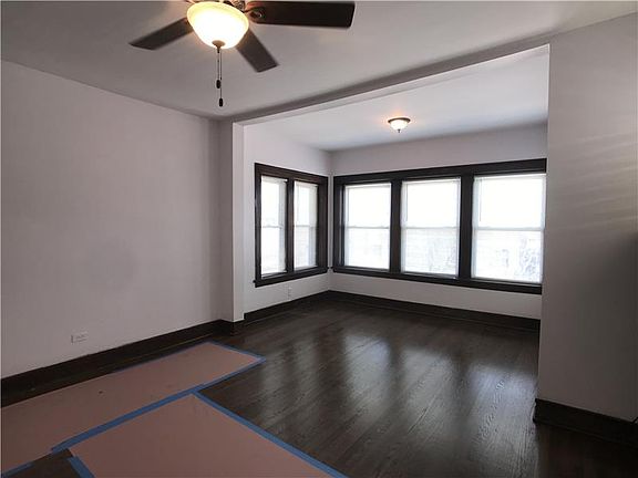 3rd image of 4307 W Drummond Pl #2