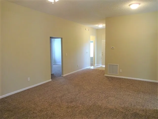 9427 Arbor Oak Ln — Photo 6