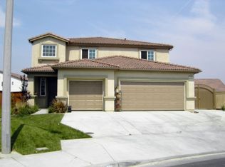 2125 Farm Meadows Dr, San Jacinto, CA 92582