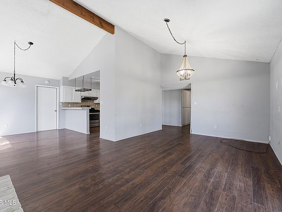 3rd image of 9237 Butternut Ave