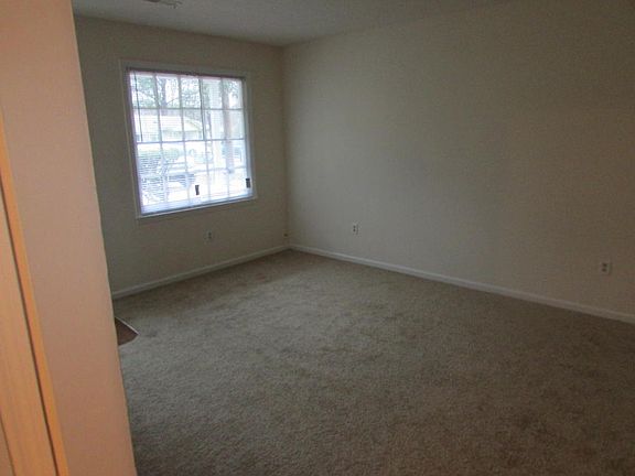 3rd image of 9820 Berrywood Dr