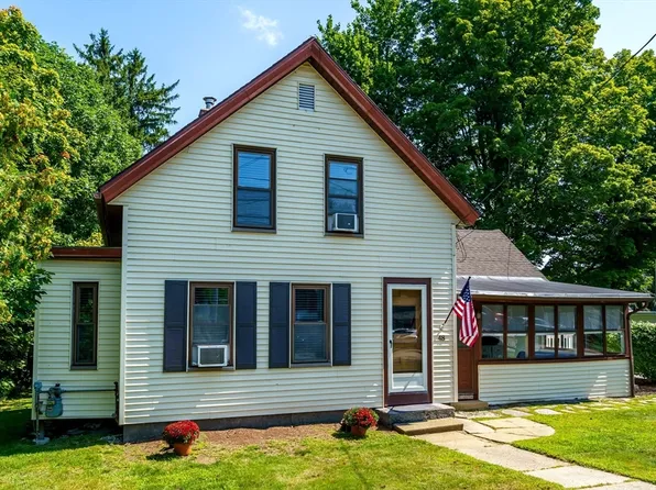 48 Main St, Westminster, MA 01473