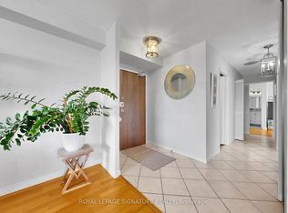 133 Torresdale Ave #902, Toronto, ON M2R3T2