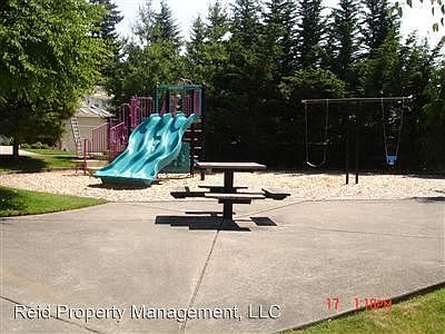 3rd image of 1555 NW Seasons Ln
