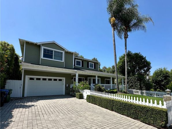 12722 Halkirk Studio Ctr