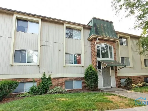 2262 Rockspring Rd APT 22, Toledo, OH 43614