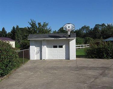 2nd image of 4723 Buffalo Rd