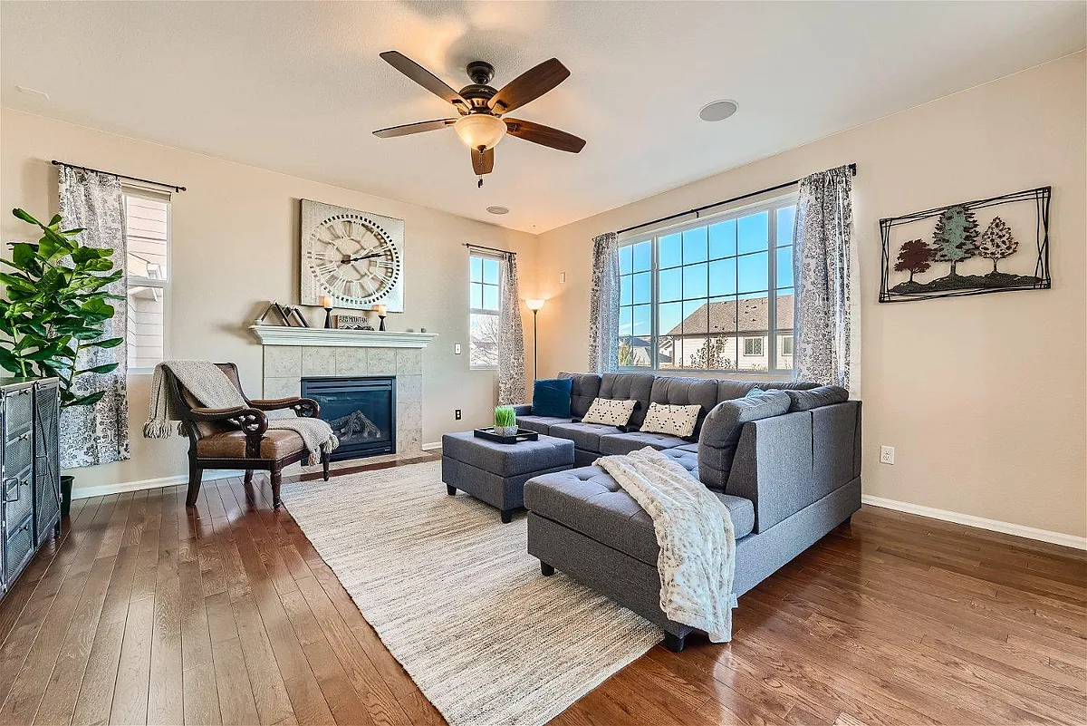 Building Photo - Sabino Ln