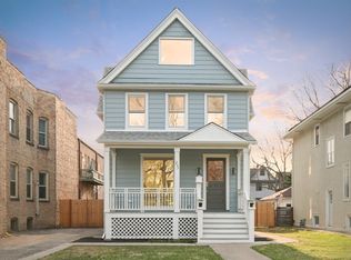237 S East Ave, Oak Park, IL 60302