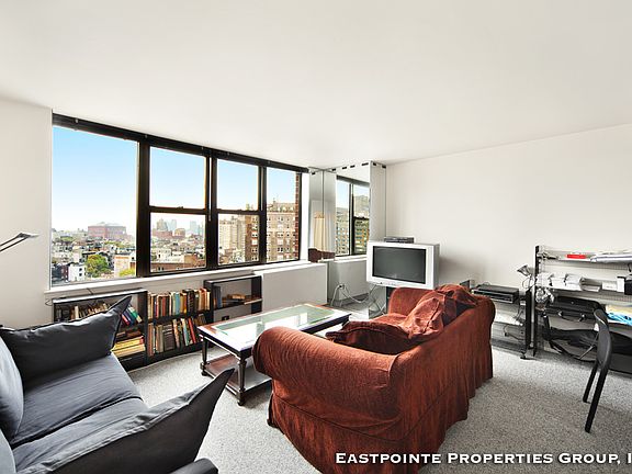 2nd image of 222 W 14th St APT 14B
