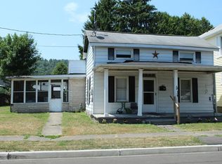 707 Magee St, Watkins Glen, NY 14891