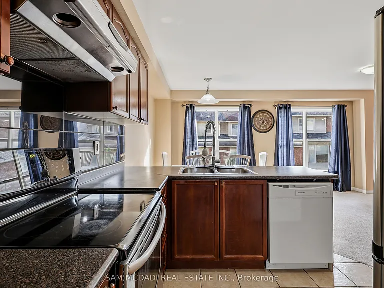 3086 Stornoway Cir — Photo 8