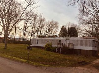 412 Davis St, Cowan, TN 37318