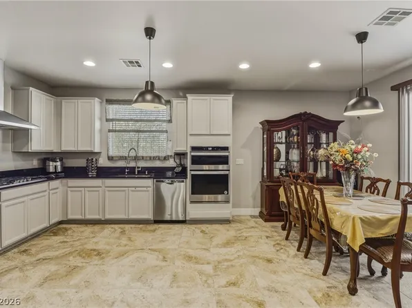 230 Pivot Ave, North Las Vegas, NV 89031