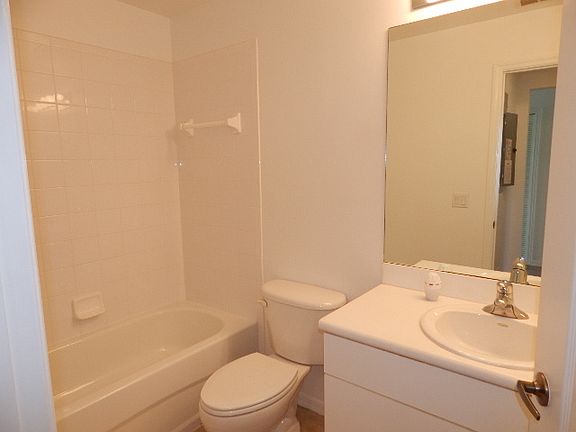 5th image of 8320 Whiskey Preserve Cir APT 323