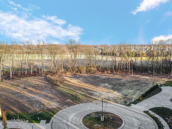 4th image of 3253 Toscana Dr