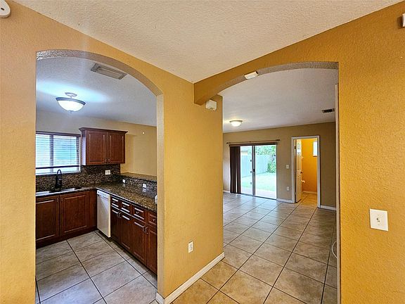 4th image of 20165 NW 37th Court