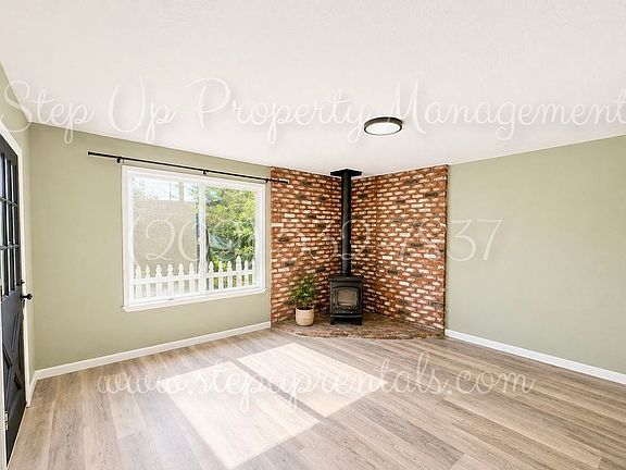 4th image of 9885 Maiden Ln