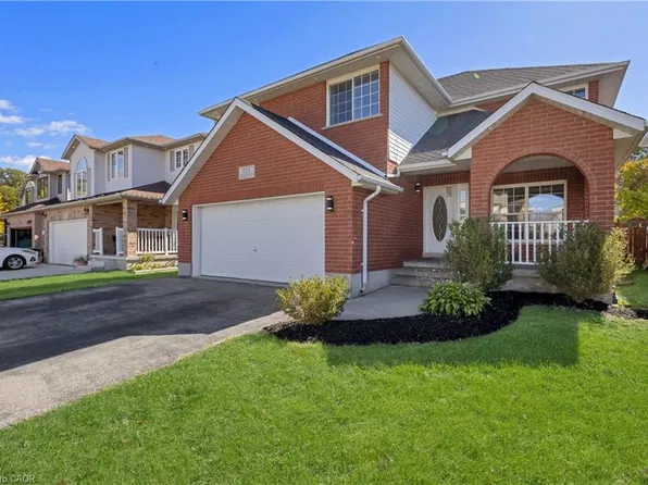 723 Chesapeake Dr, Waterloo, ON N2K 4G4