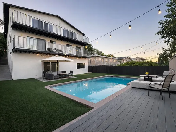 5246 Campo Rd, Woodland Hills, CA 91364