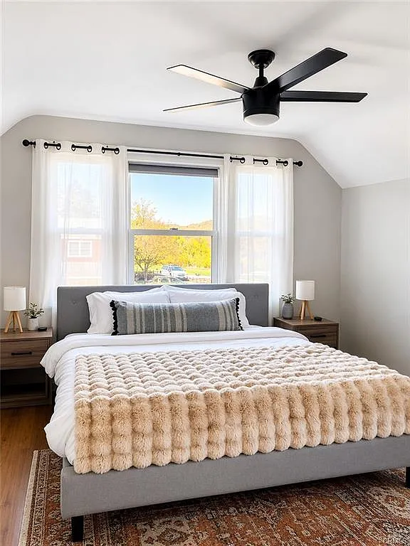 4 bed, 1864 sqft, $4,200 — Photo 4