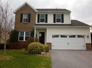 53 Coneflower Dr, West Henrietta, NY 14586