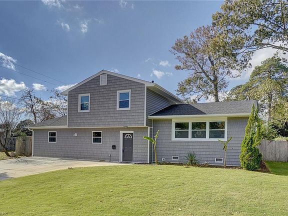 2nd image of 805 Gloria Pl