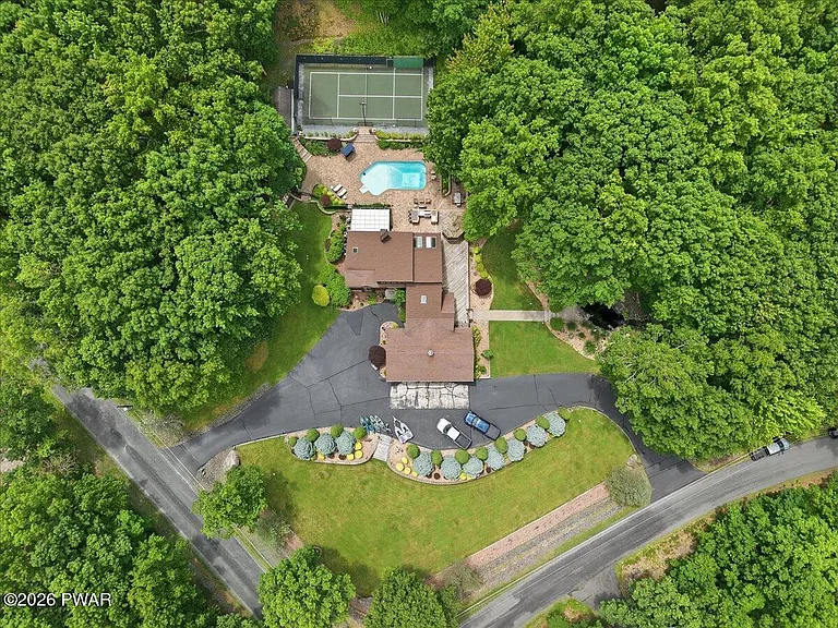 1075 Acacia Dr — Photo 95