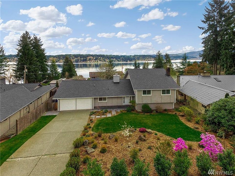 1st image of 2526 171st Ave SE