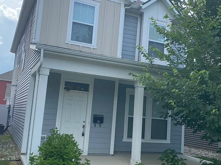 326 Warman Ave — Photo 1