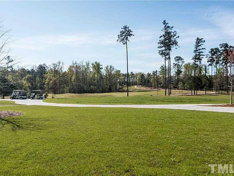 304 Golf Vista Trl — Photo 35