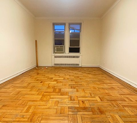 3rd image of 1401 55th St #4