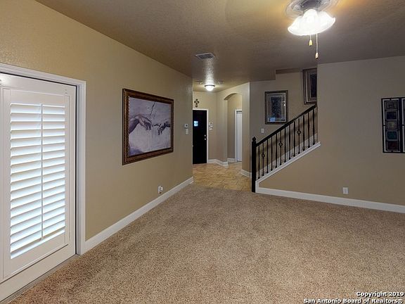 4th image of 23822 Stately Oaks