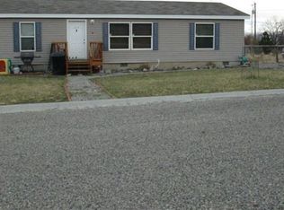 519 17th St, Salmon, ID 83467