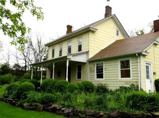 245 Durham Nox Rd, Kintnersville, PA 18930