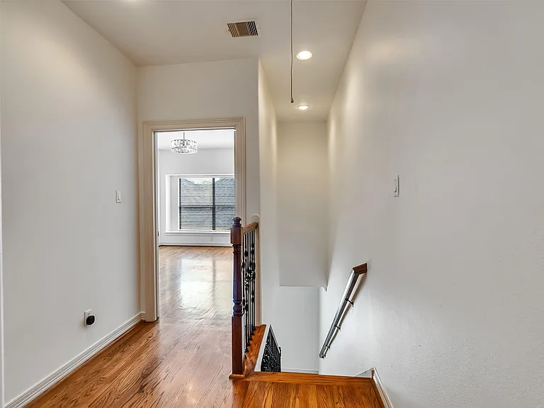 2540 Prospect St #B — Photo 21
