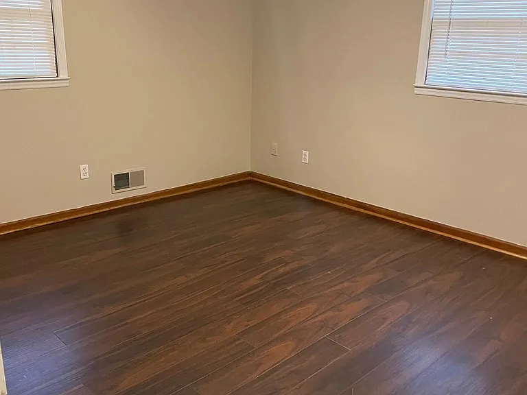 4220 Terrace Dr — Photo 22