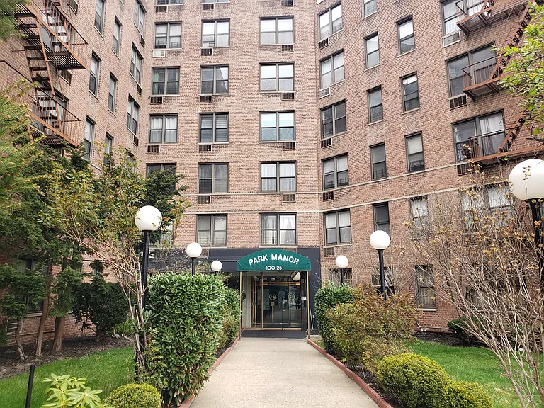 100-25 Queens Blvd #5-N — Photo 1