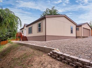 11575 Bunting Ln NE, Aurora, OR 97002