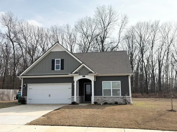 30 Arrowwood Trl, Oakland, TN 38060