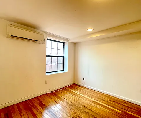 Rented by Silver Line Realty Group NY LLC | media 2